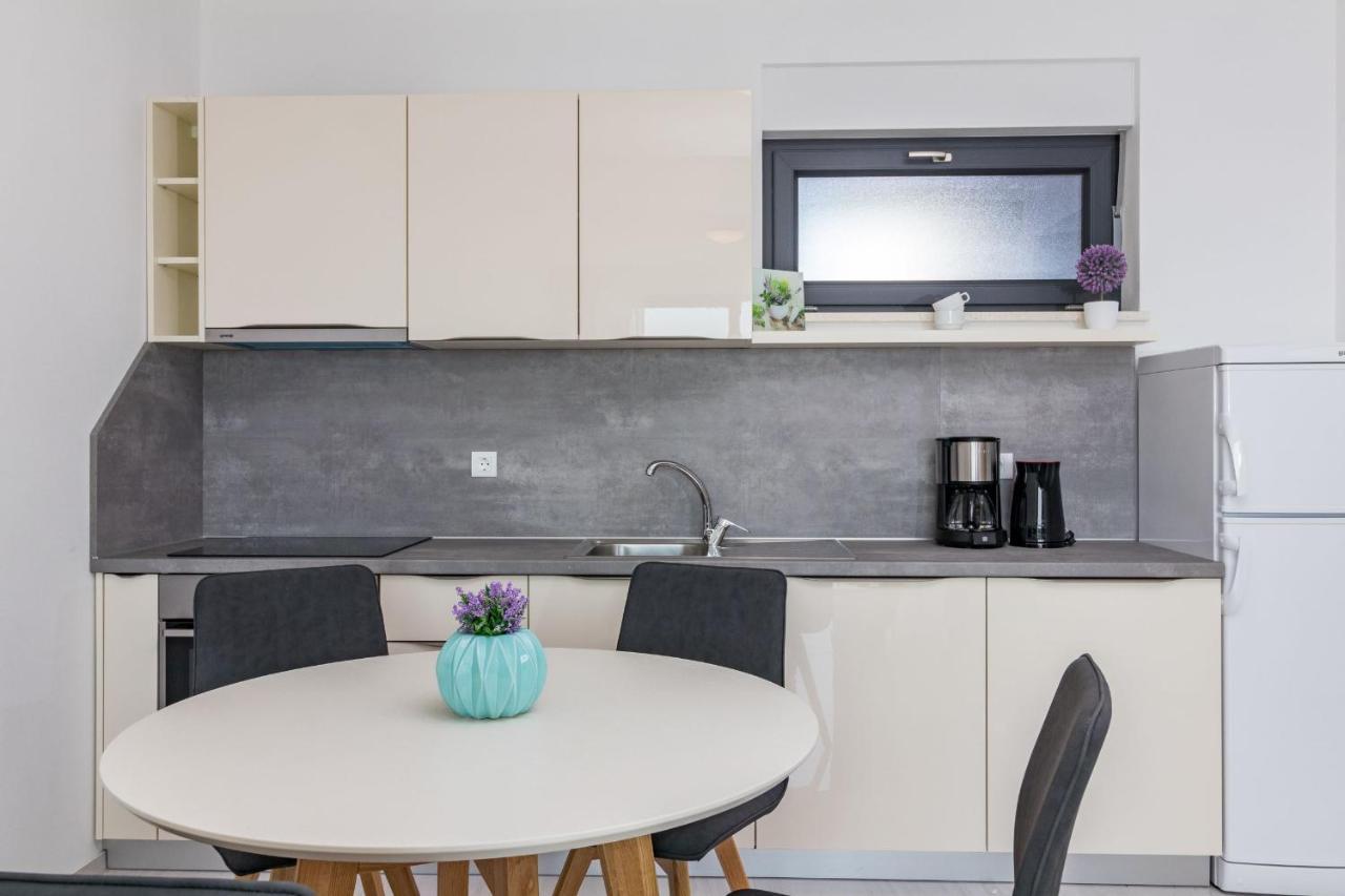 Garden Apartment เมดูลิน ภายนอก รูปภาพ